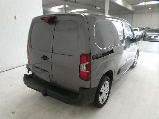 Peugeot Partner 1.5D ASPHALT picture 14