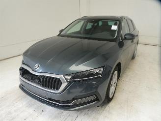 Skoda Octavia AMBITION picture 5