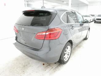 BMW 2-serie 1.5D picture 8