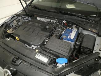 Volkswagen Golf 1.6D VARIANT TRENDLI picture 20