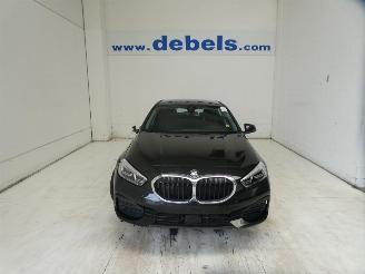 krockskadad bil bedrijf BMW 1-serie  2022/7