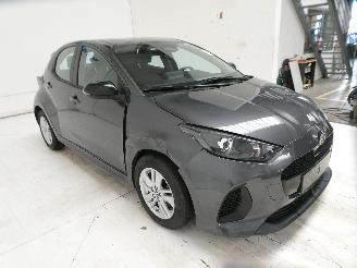 Mazda 2 HYBRID picture 8