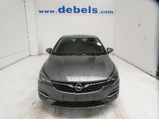 damaged passenger cars Opel Astra 1.5D BUSINESS 2020/7
