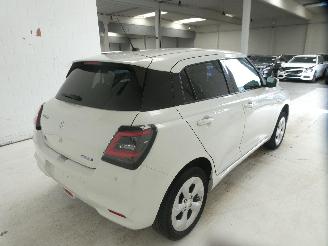 Suzuki Swift GL+ picture 12