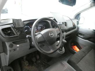 Opel Vivaro 1.5 TURBO picture 17