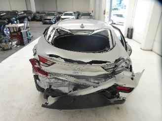 Hyundai I-30 FASTBACK picture 6