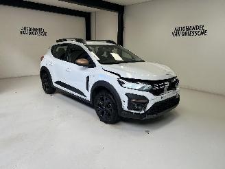 skadebil auto Dacia Sandero EXTREME 2024/10