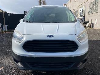 Ford Courier 1.5 TDCI picture 4