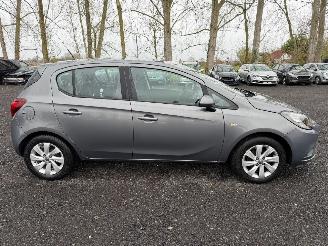 Damaged car Opel Corsa ENJOY 2016/10