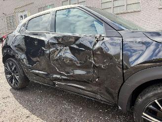 Nissan Juke 1.0 DIG-T picture 17