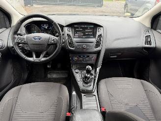 Ford Focus TITANIUM picture 25