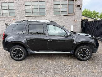 skadebil auto Dacia Duster PRESTIGE 2016/12