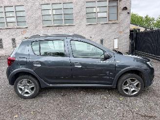 skadebil auto Dacia Sandero 0.9 2018/6