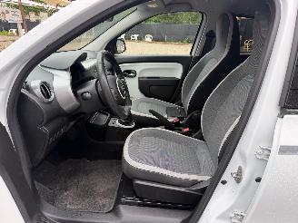 Renault Twingo 1.0 picture 17