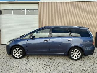 Mitsubishi Grandis 2.4-16V InSport 7-Persoons picture 8