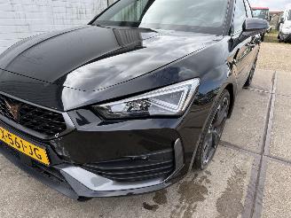 Cupra Leon 1.4 e-Hybrid Business picture 10