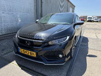 Damaged car Honda Civic 1.0i VTEC Elegance Automaat 2018/5
