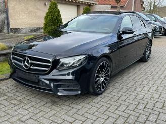 skadebil auto Mercedes E-klasse 220 d AMG LINE PANO NIGHT WIDESCREEN 2019/11
