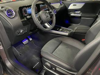 Mercedes GLA 180 AMG LINE PANORAMADAK NAVI NIGHT CAMERA LED picture 10