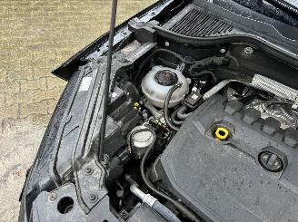 Skoda Karoq 1.5 AUTOMAAT 150 PK SPORTLINE PANO NAVI CAMERA B.J 03-2024 picture 3