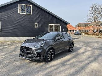 skadebil auto Ford Puma ST LINE 125 PK NAVI CLIMA PDC B.J 2021 SCHROEFSCHADE 2021/9