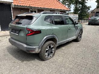 Dacia Duster AUTOMAAT 1.6 HYBRIDE NAVI CLIMA CAMERA PDC LED B.J 12-2024 picture 13