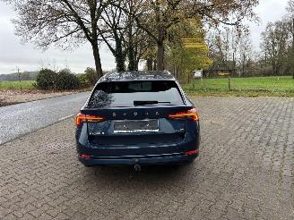 Skoda Octavia TSI AUTOMAAT HYBRIDE NAVI CLIMA VIRT DASH CAMERA TREKHAAK LED B.J 12-2024 picture 7