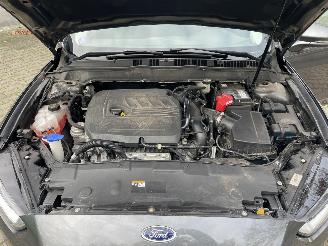 Ford Mondeo AUTOMAAT NAVI CLIMA LED TREKHAAK B.J 2018 MOTORSCHADE MOTOR LOOPT picture 13