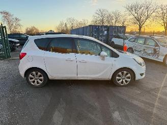 Opel Meriva B picture 3