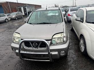 Vrakbiler auto Nissan X-Trail  2003/9
