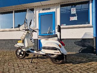 Vespa  VESPA OLDTIMER PK 50 picture 14