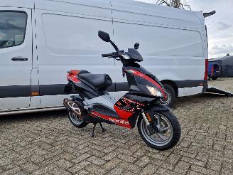 Aprilia  VF 50 FACTORY PIAGGIO 2 TAKT LC DD picture 2