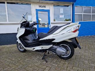 Suzuki  AN 400 BURGMAN picture 12