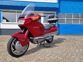 Honda  PC 800 PACIFIC COAST picture 17