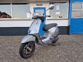 Vespa  ELETTRICA , PRIMAVERA picture 12