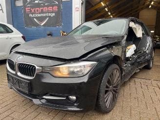skadebil auto BMW 3-serie 3 serie Touring (F31), Combi, 2012 / 2019 318d 2.0 16V 2014/3