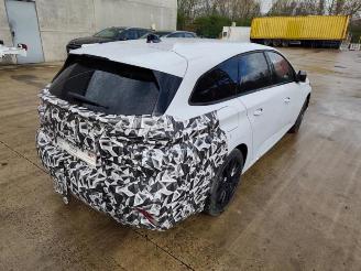 Peugeot 308 308 SW (F4/FC/FN/FR), Combi 5-drs, 2021 1.2 PureTech Hybrid 136 picture 4