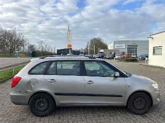 Skoda Fabia 1.2 TDI 12V Greenline Combi/o 4Dr Diesel 1.199cc 55kW (75pk) FWD 2010-05/2014-12  CFWA picture 7