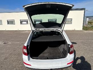 Skoda Octavia 1.6 TDI Greenline 16V Combi/o 4Dr Diesel 1.598cc 81kW (110pk) FWD 2015-06/2020-07  CXXB picture 11