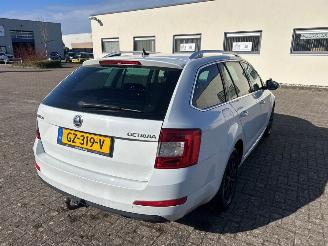 Skoda Octavia 1.6 TDI Greenline 16V Combi/o 4Dr Diesel 1.598cc 81kW (110pk) FWD 2015-06/2020-07  CXXB picture 7