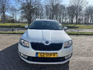 Skoda Octavia 1.6 TDI Greenline 16V Combi/o 4Dr Diesel 1.598cc 81kW (110pk) FWD 2015-06/2020-07  CXXB picture 2