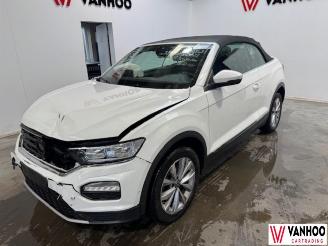 Vrakbiler auto Volkswagen T-Roc  2022/10