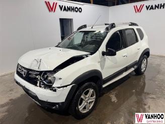 Vrakbiler auto Dacia Duster  2017/7