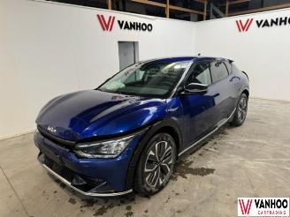Damaged car Kia EV6  2023/8