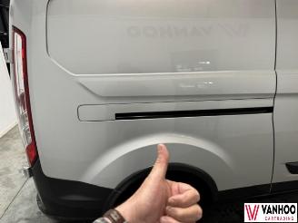 Ford Transit  picture 5