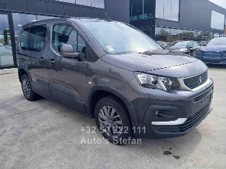skadebil auto Peugeot Rifter  2021/4