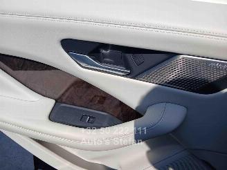Jaguar I-Pace HSE picture 12