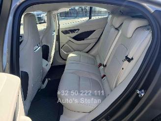 Jaguar I-Pace HSE picture 15