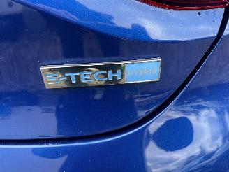 Renault Clio Intens E-TECH HYBRIDE picture 2