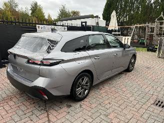 Peugeot 308 AUTOMATIC - NAVIGATION - KLIMATRONIK picture 2